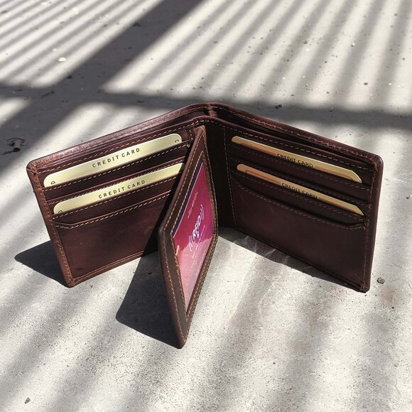 Hunter Leather Wallet with RFID Blocking - Picture 5 of 8